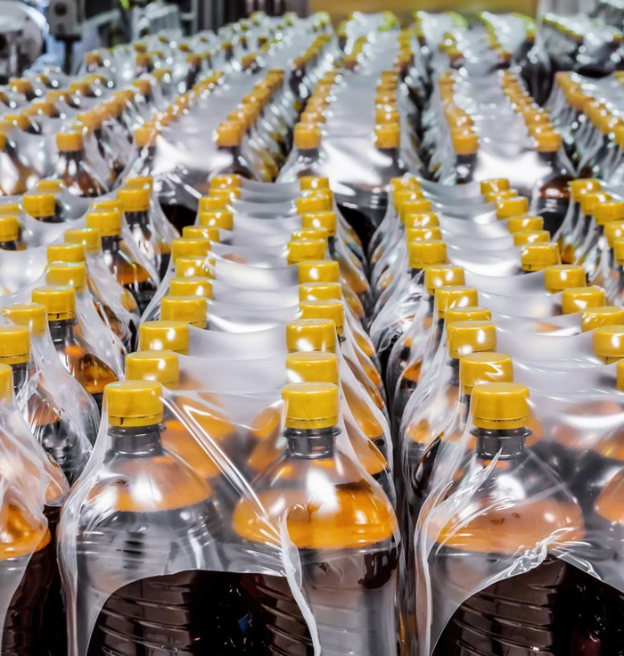 màng co in PE đóng lốc nước ngọt