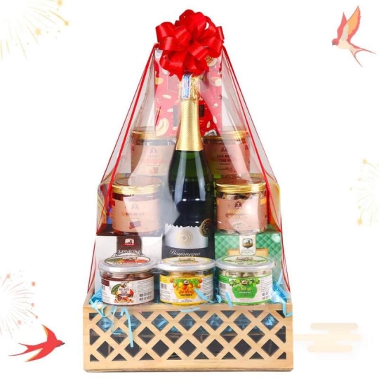 sản xuất màng co giỏ quà